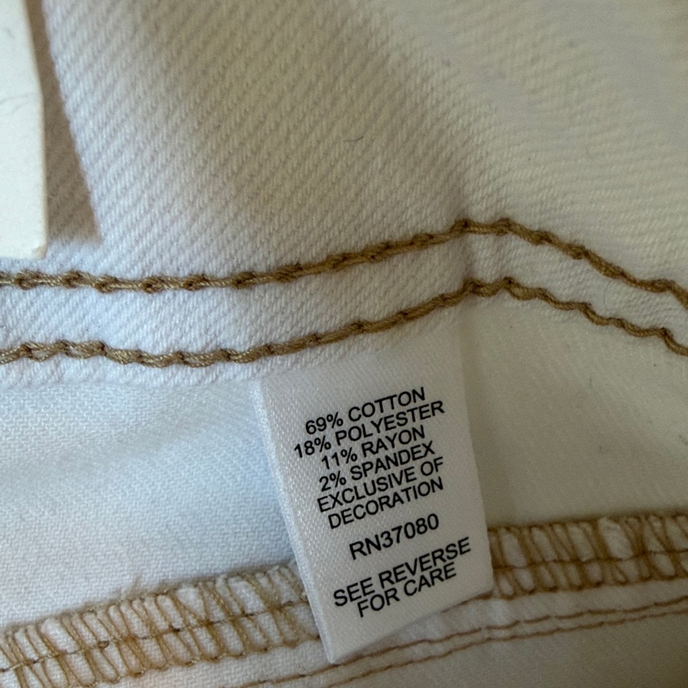 LAST CHANCE SALE! Women’s White Straight-Leg Capris with tan Embroidered Hem - Picture 9 of 10